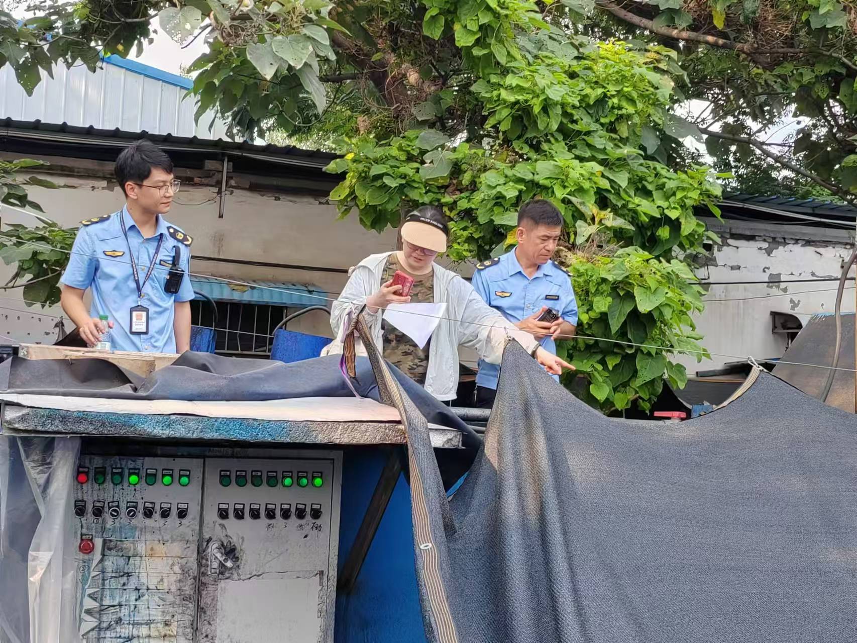 开封市生态环境局鼓楼分局：开展排污许可清单式执法检查