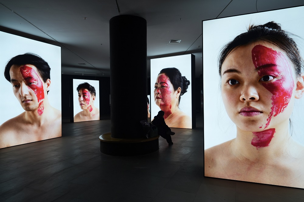 ��50��Ь��ӡ�����ϣ����ۼ������Ǟ�����չ������������